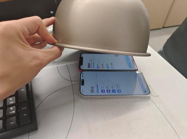 镕盛配资 小米OPPO又有骚操作: 用饭锅盖着换机更快? 我们实测了一番