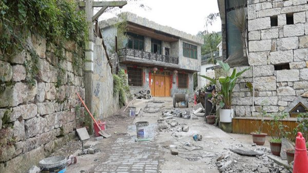 顺发配资 安顺经开区牛蹄关：“里子”“面子”一起抓 旅居环境再升级